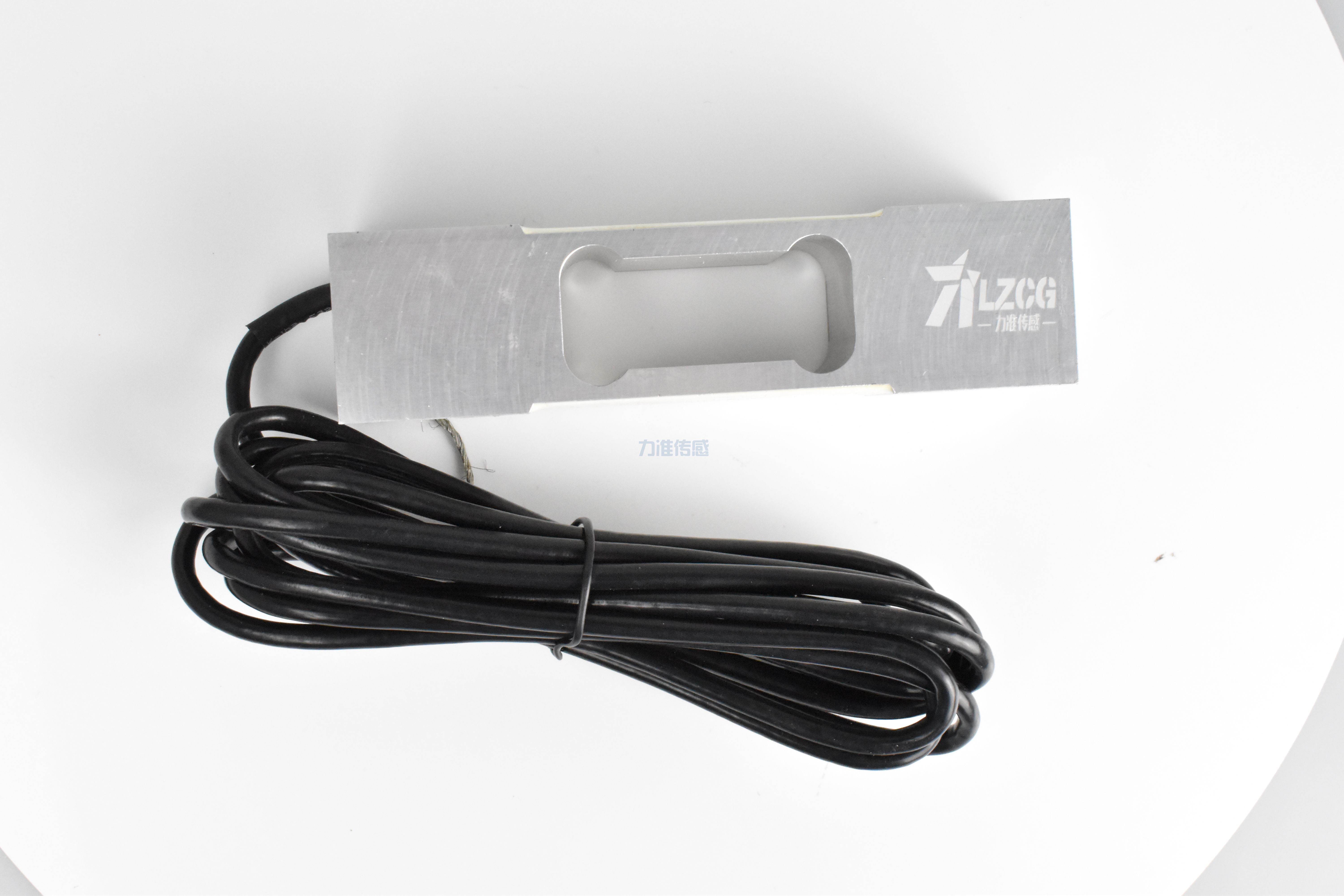 塑料力學(xué)性能試驗(yàn)標(biāo)準(zhǔn)要求的控制方法(圖1) DSC_0431.JPG