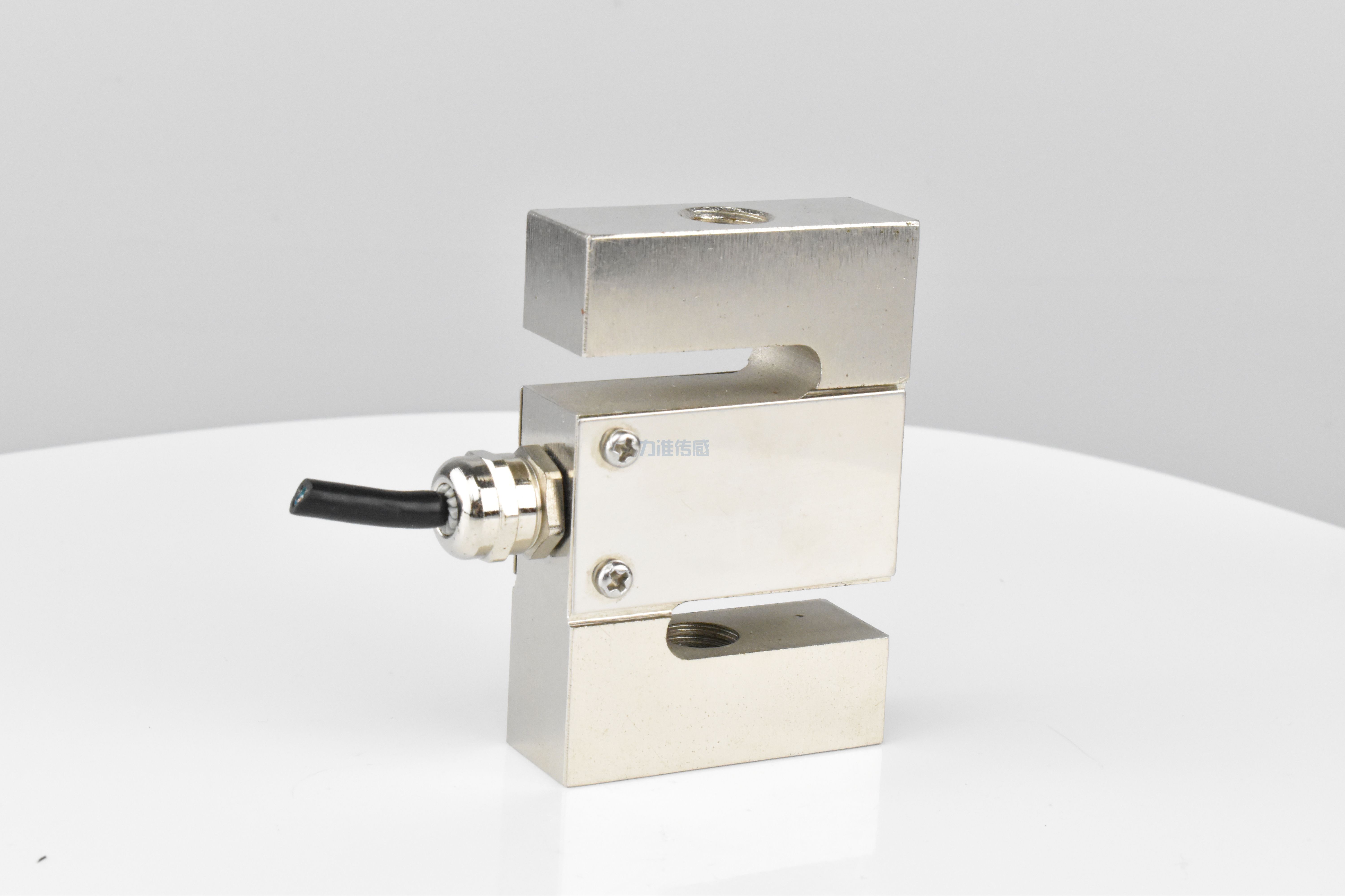 智能傳感器的功能特點(diǎn)有哪些?(圖1) DSC_0498.JPG