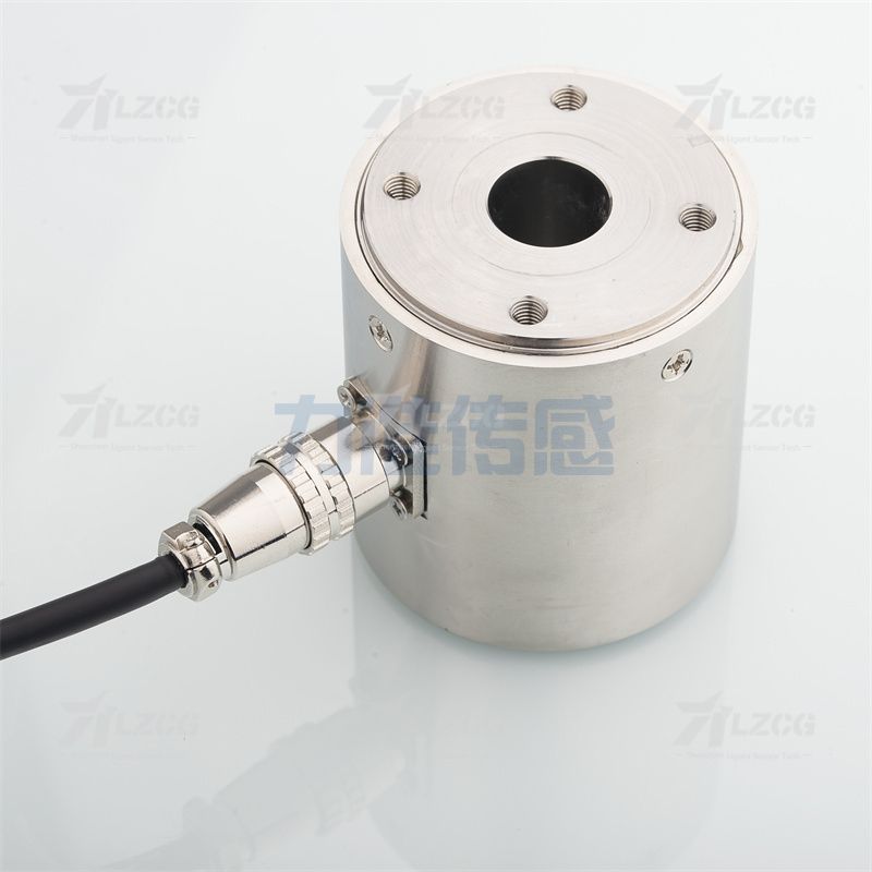 扭矩傳感器是在應(yīng)變橋?qū)Ｓ屑夹g(shù)的基礎(chǔ)上開(kāi)發(fā)的