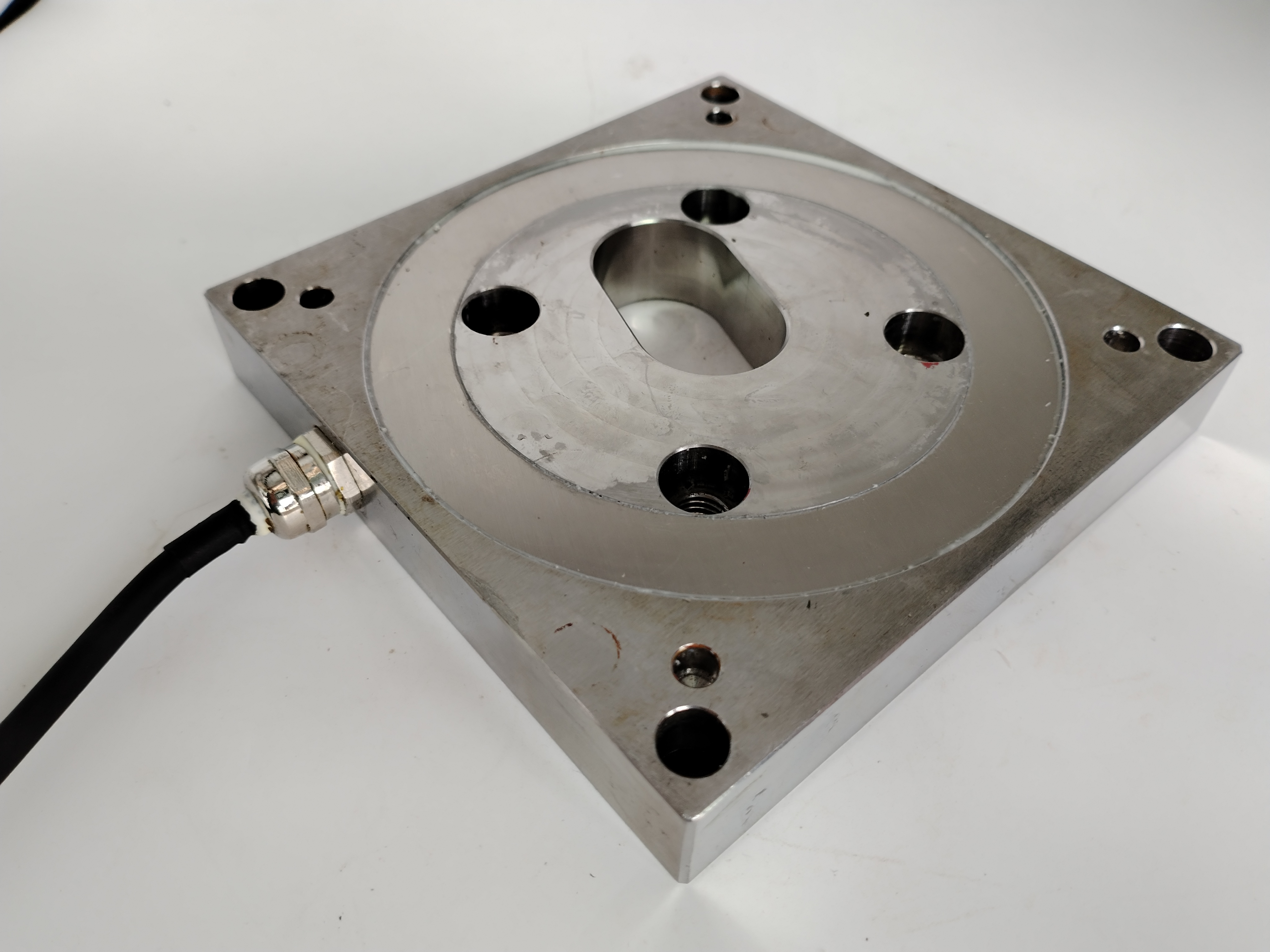 工業(yè)測力傳感器